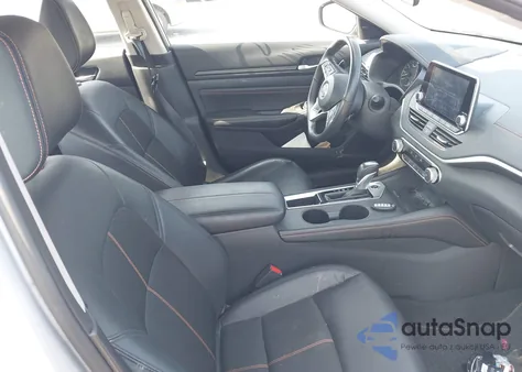 2022 Nissan Altima Sr Fwd z USA, uszkodzony, nr VIN 1N4BL4CV3NN408023